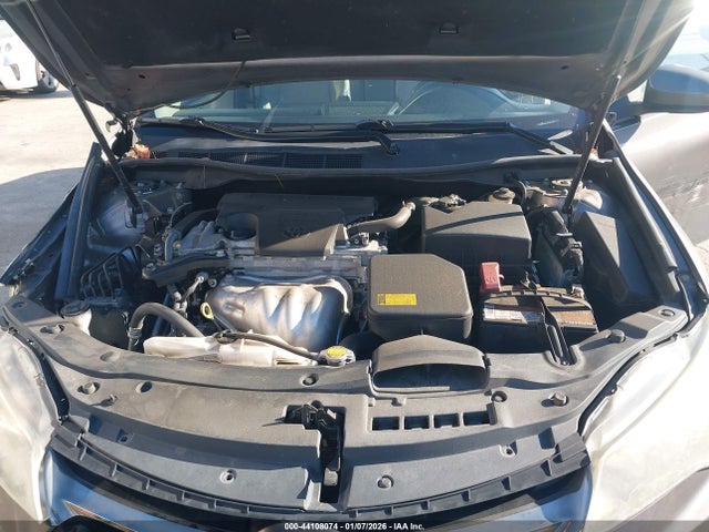 4T1BF1FKXFU875850 Toyota CAMRY SE