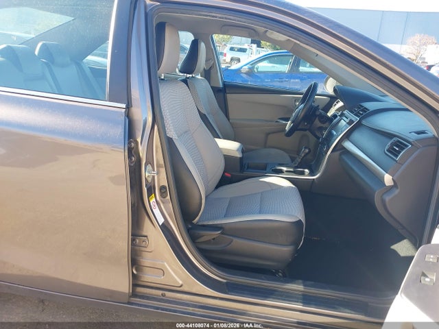 4T1BF1FKXFU875850 Toyota CAMRY SE