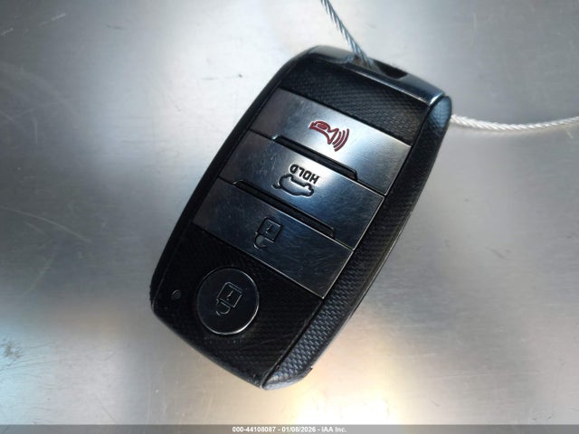 5XYPH4A53GG162881 KIA Sorento 3.3l Ex