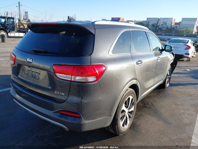 5XYPH4A53GG162881 KIA Sorento 3.3l Ex