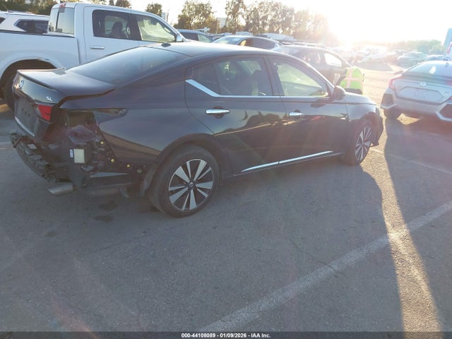 1N4BL4EV9MN302719 Nissan Altima Sl Fwd