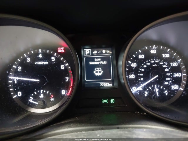 5NMZUDLB9HH031081 Hyundai Santa Fe Sport 2.4l