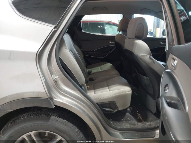 5NMZUDLB9HH031081 Hyundai Santa Fe Sport 2.4l