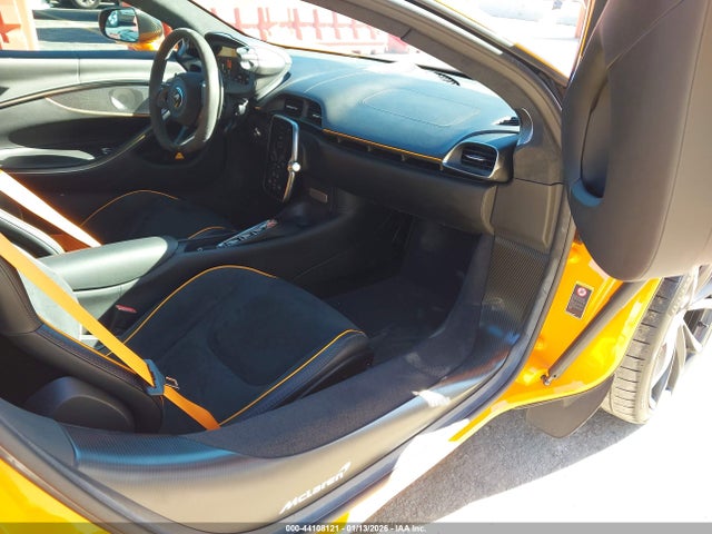 2023 MCLAREN ARTURA SBM16AEA5PW001458 Photo 4