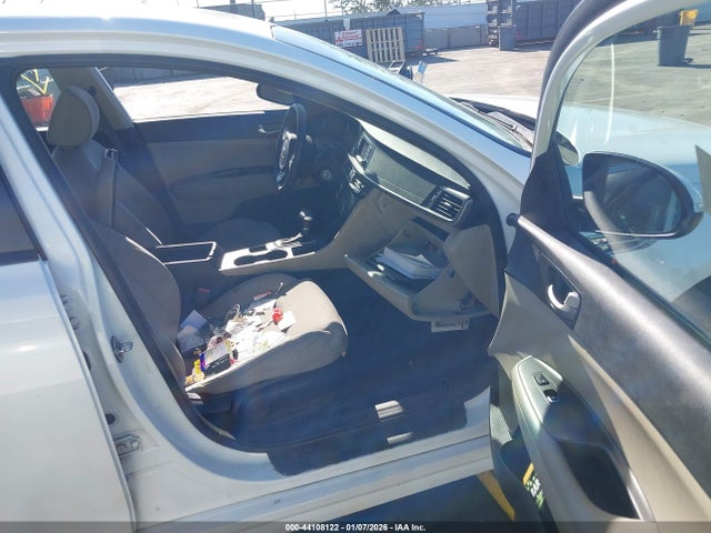 5XXGT4L32GG007799 KIA Optima Lx