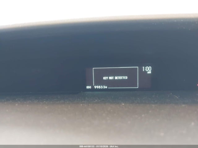 JTDKN3DU0F1914437 Toyota Prius Two