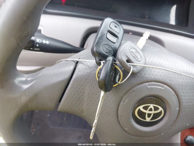 2007 TOYOTA COROLLA 1NXBR32E57Z887778 Photo 10