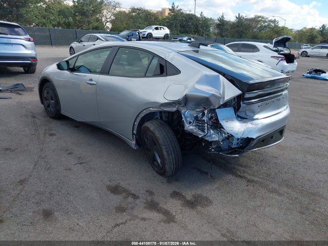 JTDACACU4T3054145 Toyota Prius Plug-in Hybrid Se