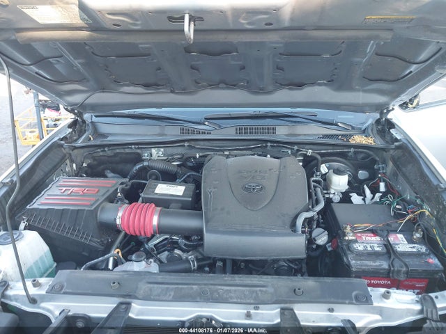 3TMAZ5CN0KM113302 Toyota Tacoma Trd Off Road