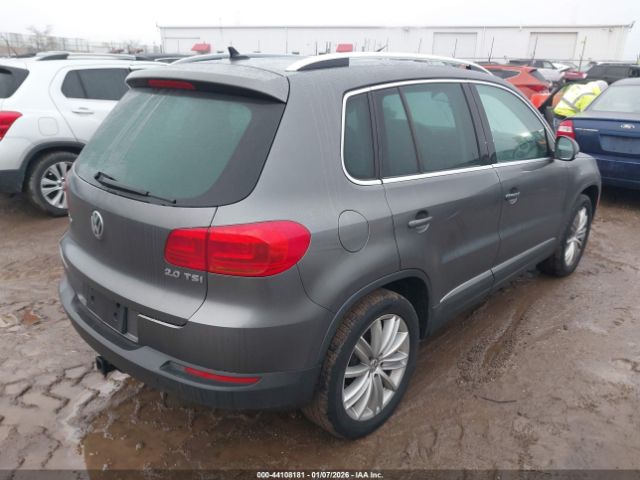 2012 VOLKSWAGEN TIGUAN WVGAV7AX6CW097700 Photo 3