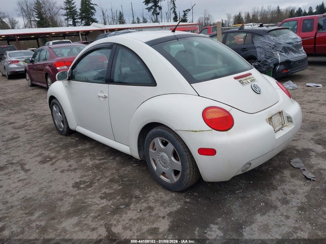 2001 VOLKSWAGEN NEW BEETLE 3VWDD21C31M441756 Photo 2