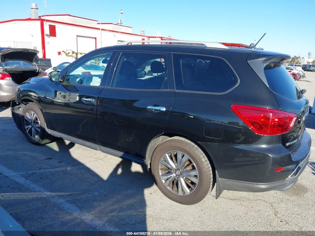 5N1DR2MN1JC661797 Nissan Pathfinder S