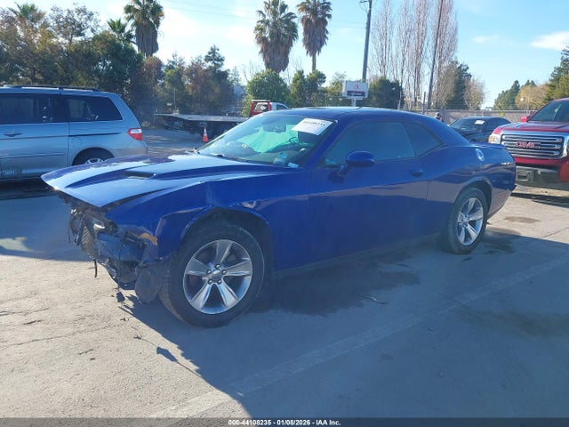 Dodge Challenger Sxt 2020 2C3CDZAG7LH222301 Image 2