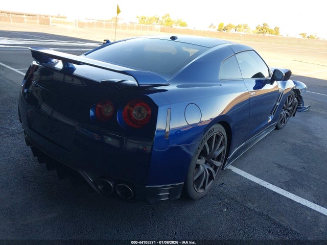JN1AR5EF5EM270882 Nissan Gt-r Premium