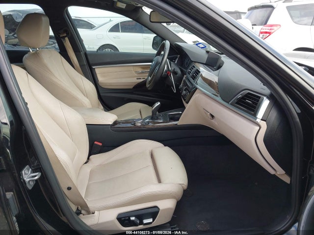 2016 BMW 328I WBA8E9G55GNT86158 Photo 4