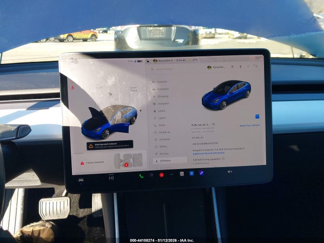 Tesla Model 3 Long Range/performance 2018 5YJ3E1EB3JF101079 Image 18