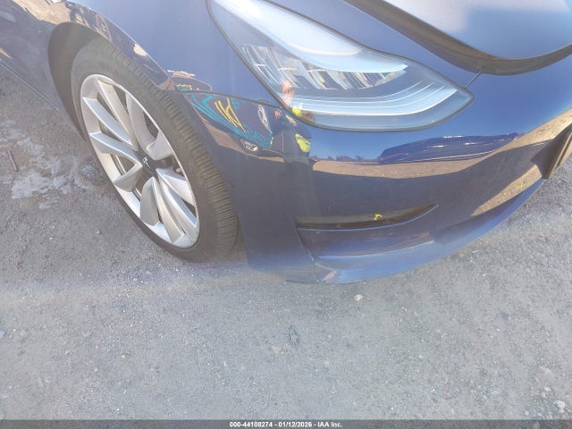 2018 TESLA MODEL 3 5YJ3E1EB3JF101079 Photo 5