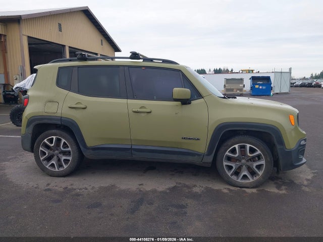 ZACCJABT4FPB32799 Jeep Renegade Latitude