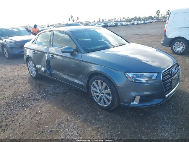 2017 AUDI A3 WAUAUGFFXH1036309 Photo 0