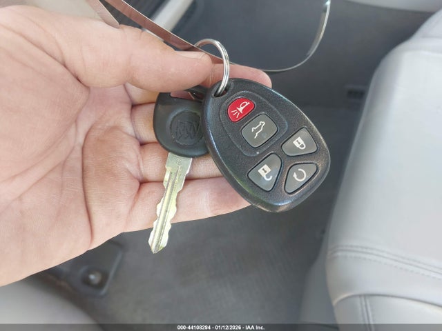 44108294 :رقم المزاد ، 5GAKRBKD9HJ194142 vin ، 2017 Buick Enclave Leather مزاد بيع