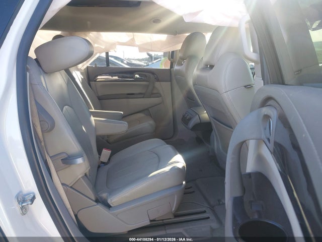 44108294 :رقم المزاد ، 5GAKRBKD9HJ194142 vin ، 2017 Buick Enclave Leather مزاد بيع