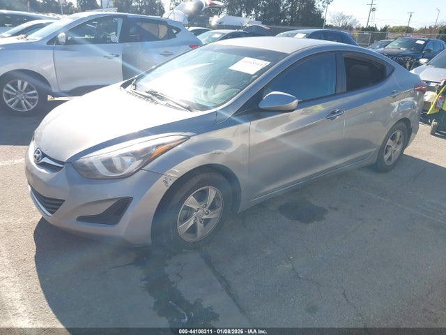 KMHDH4AE8FU321566 Hyundai ELANTRA SE
