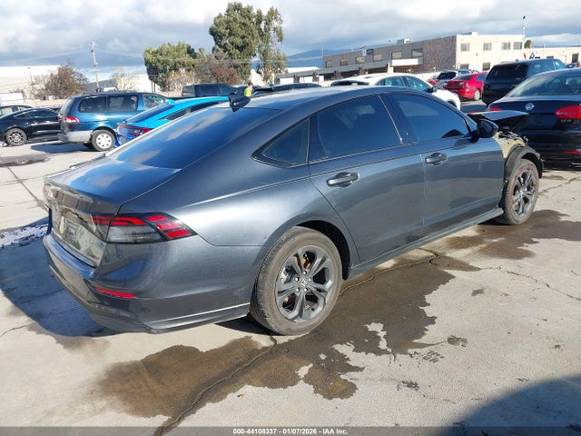 1HGCY1F48SA008657 Honda ACCORD SE