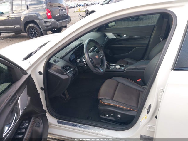 2023 CADILLAC CT4-V 1G6DH5RL7P0105510 Photo 4