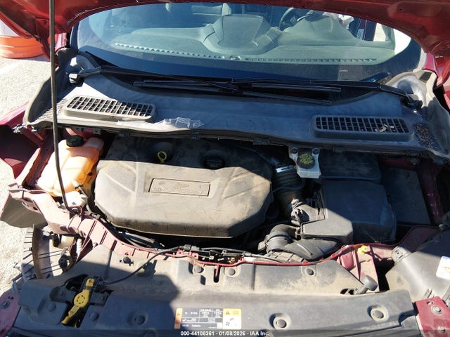 1FMCU0J96EUE27113 Ford Escape Titanium
