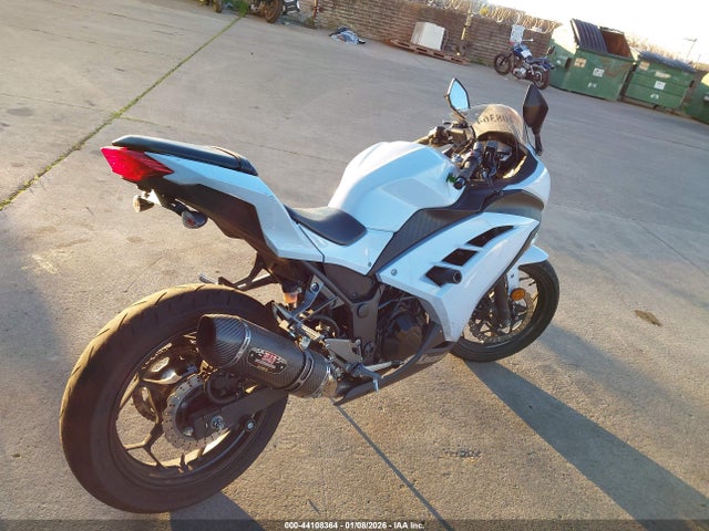 Kawasaki Ex300 A 2015 JKAEX8A11FA012579 Image 4