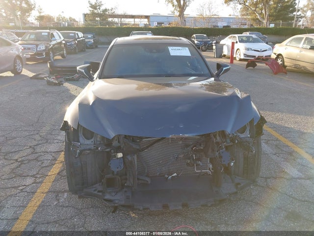 2022 Lexus Is 300 მანქანა იყიდება აუქციონზე, vin: JTHDA1D23N5119119, აუქციონის ნომერი: 44108377