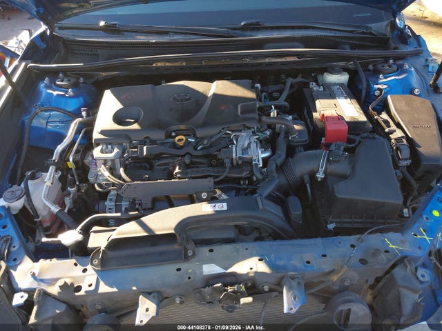 4T1B11HK6JU050179 Toyota CAMRY SE