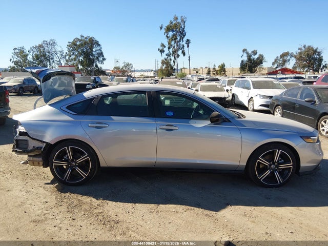 1HGCY2F5XSA008139 Honda Accord Hybrid Sport