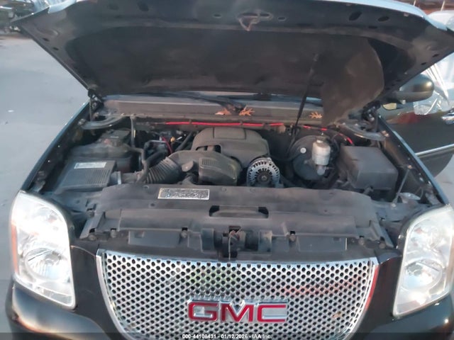 44108431 :رقم المزاد ، 1GKFK66838J186437 vin ، 2008 Gmc Yukon Xl 1500 Denali مزاد بيع