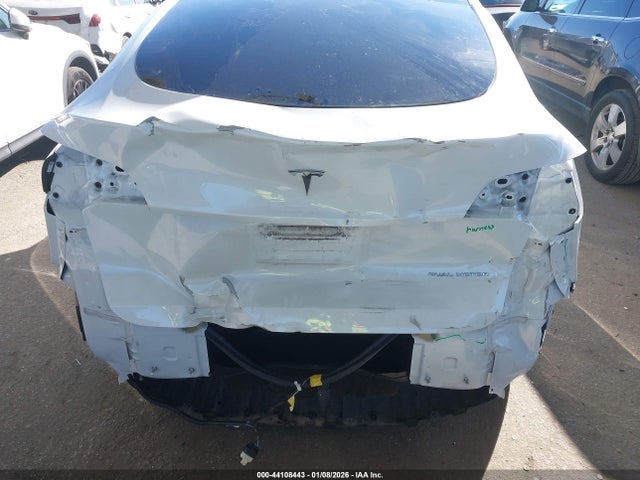 2023 TESLA MODEL Y 7SAYGDEE6PF798030 Photo 5