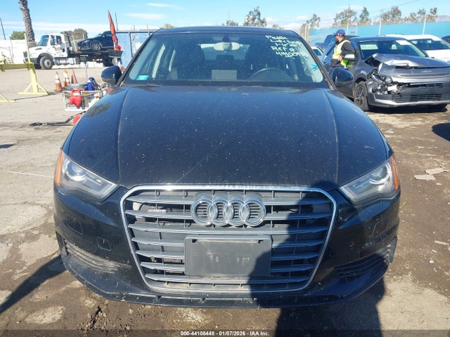 WAUBFGFFXF1019831 Audi A3 2.0t Premium