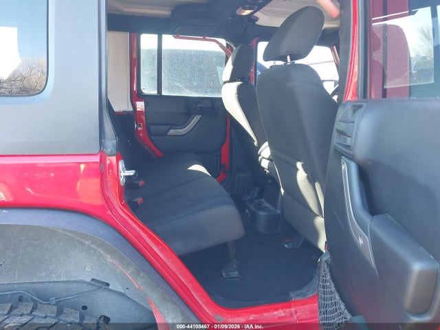1C4BJWDG5FL776888 Jeep Wrangler Unlimited Sport
