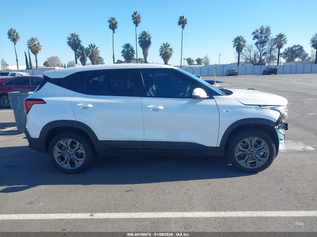 KNDEPCAAXR7585958 KIA Seltos Lx