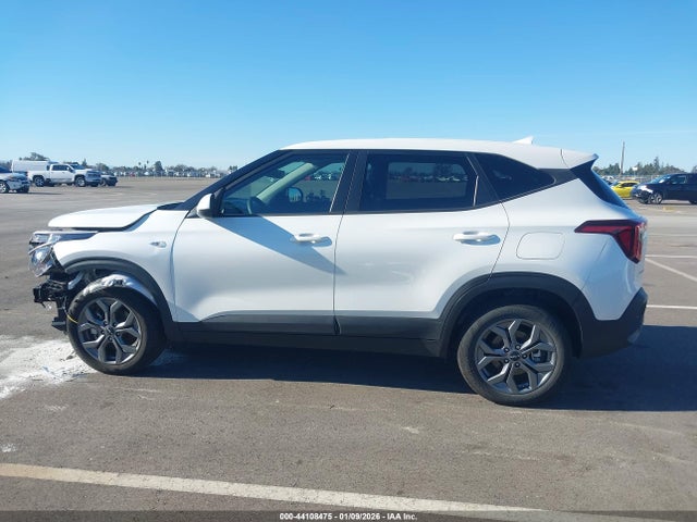 KNDEPCAAXR7585958 KIA Seltos Lx