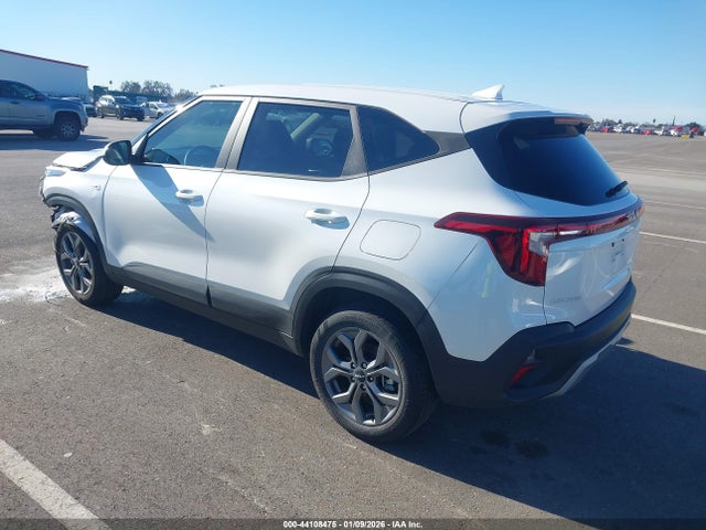 KNDEPCAAXR7585958 KIA Seltos Lx
