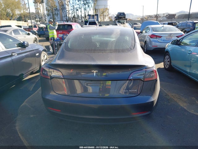 Продажа на аукционе авто 2022 Tesla Model 3 Long Range Dual Motor All-wheel Drive, vin: 5YJ3E1EB8NF240551, номер лота: 44108480