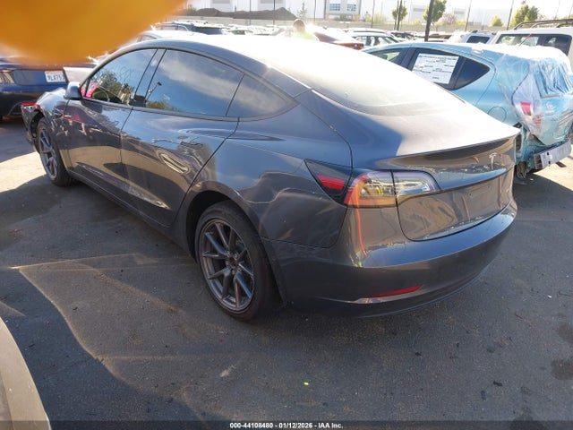 Продажа на аукционе авто 2022 Tesla Model 3 Long Range Dual Motor All-wheel Drive, vin: 5YJ3E1EB8NF240551, номер лота: 44108480