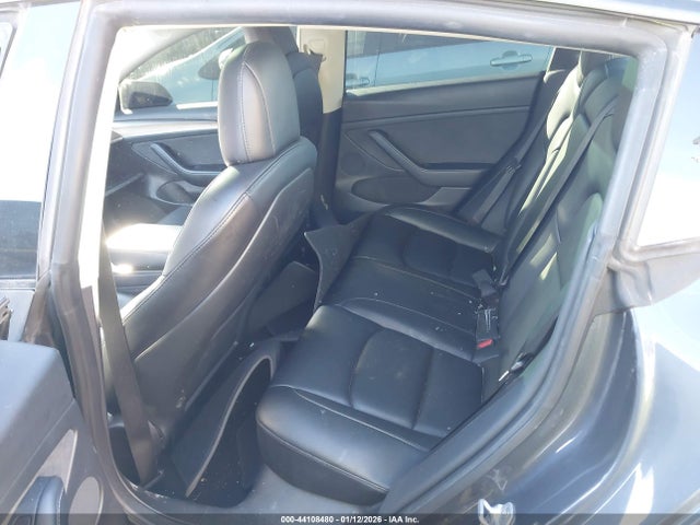 Продажа на аукционе авто 2022 Tesla Model 3 Long Range Dual Motor All-wheel Drive, vin: 5YJ3E1EB8NF240551, номер лота: 44108480