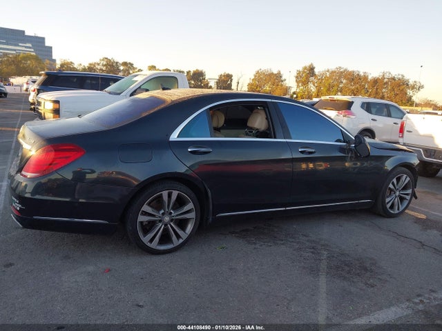Mercedes-Benz S 550 2015 WDDUG8CBXFA126755 Image 13