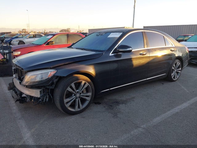 Mercedes-Benz S 550 2015 WDDUG8CBXFA126755 Image 2