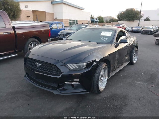Ford Mustang Ecoboost 2015 1FA6P8TH6F5431398 Image 2
