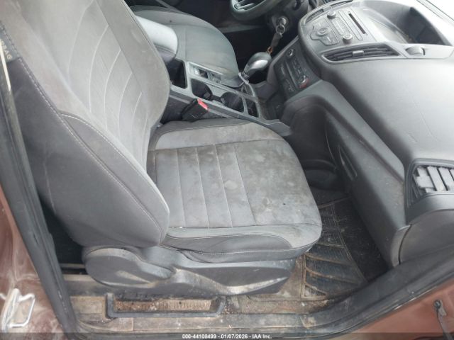 2017 FORD ESCAPE 1FMCU0F70HUA27849 Photo 4