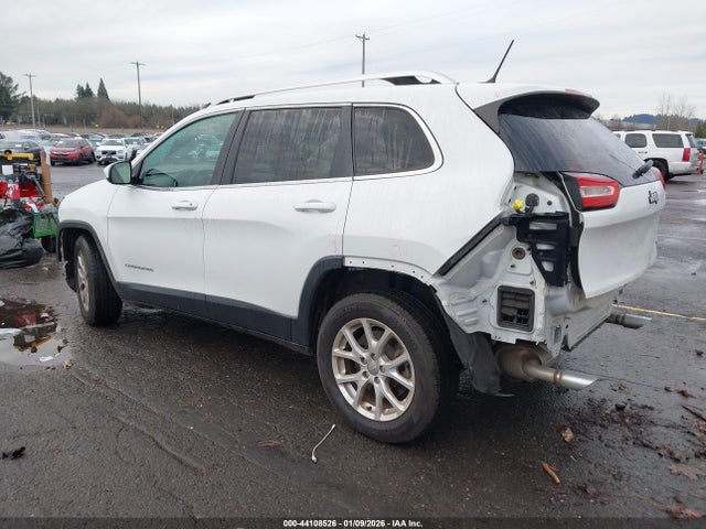 1C4PJLCS0EW270294 Jeep Cherokee Latitude