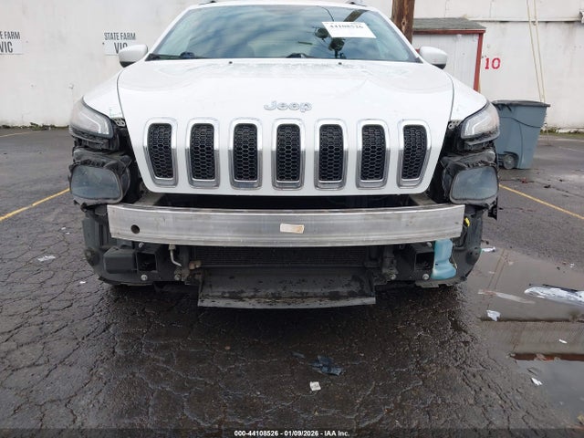 1C4PJLCS0EW270294 Jeep Cherokee Latitude