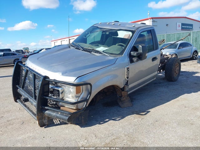 1FTRF3BN1NEC67268 Ford F-350 Xl
